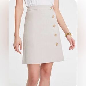 NWT Ann Taylor Textured Cotton Button A-Line Skirt Size 12 Tan Cream new